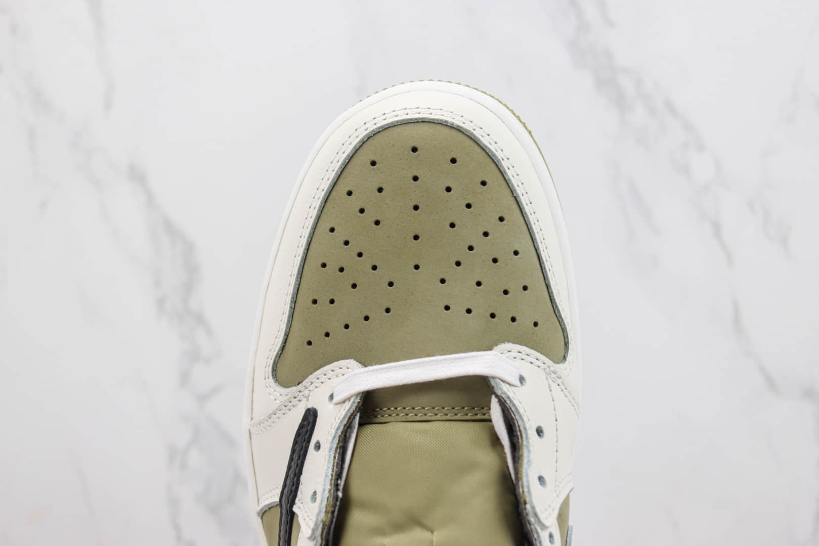 乔丹Travis Scott x Air Jordan 1 Low Golf纯原版本高尔夫AJ1低帮敏感内容联名橄榄绿白黑倒钩板鞋 莆田AJ货源 货号:FZ3124-200