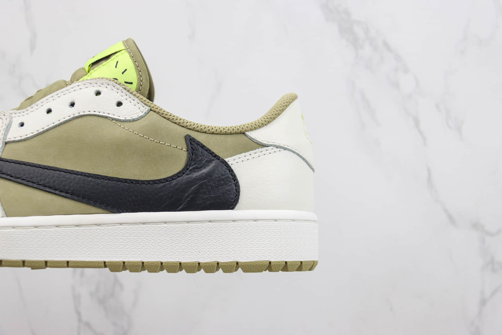 乔丹Travis Scott x Air Jordan 1 Low Golf纯原版本高尔夫AJ1低帮敏感内容联名橄榄绿白黑倒钩板鞋 莆田AJ货源 货号:FZ3124-200