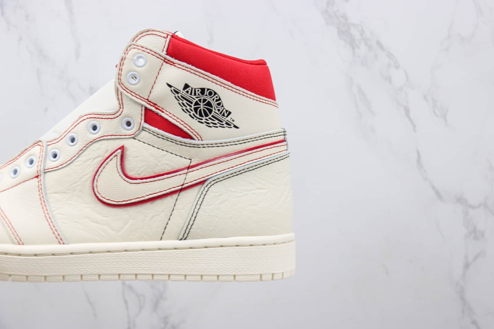 乔丹Air Jordan 1 High纯原版本高帮AJ1兔八哥篮球鞋 莆田天花板AJ1 货号:555088-160