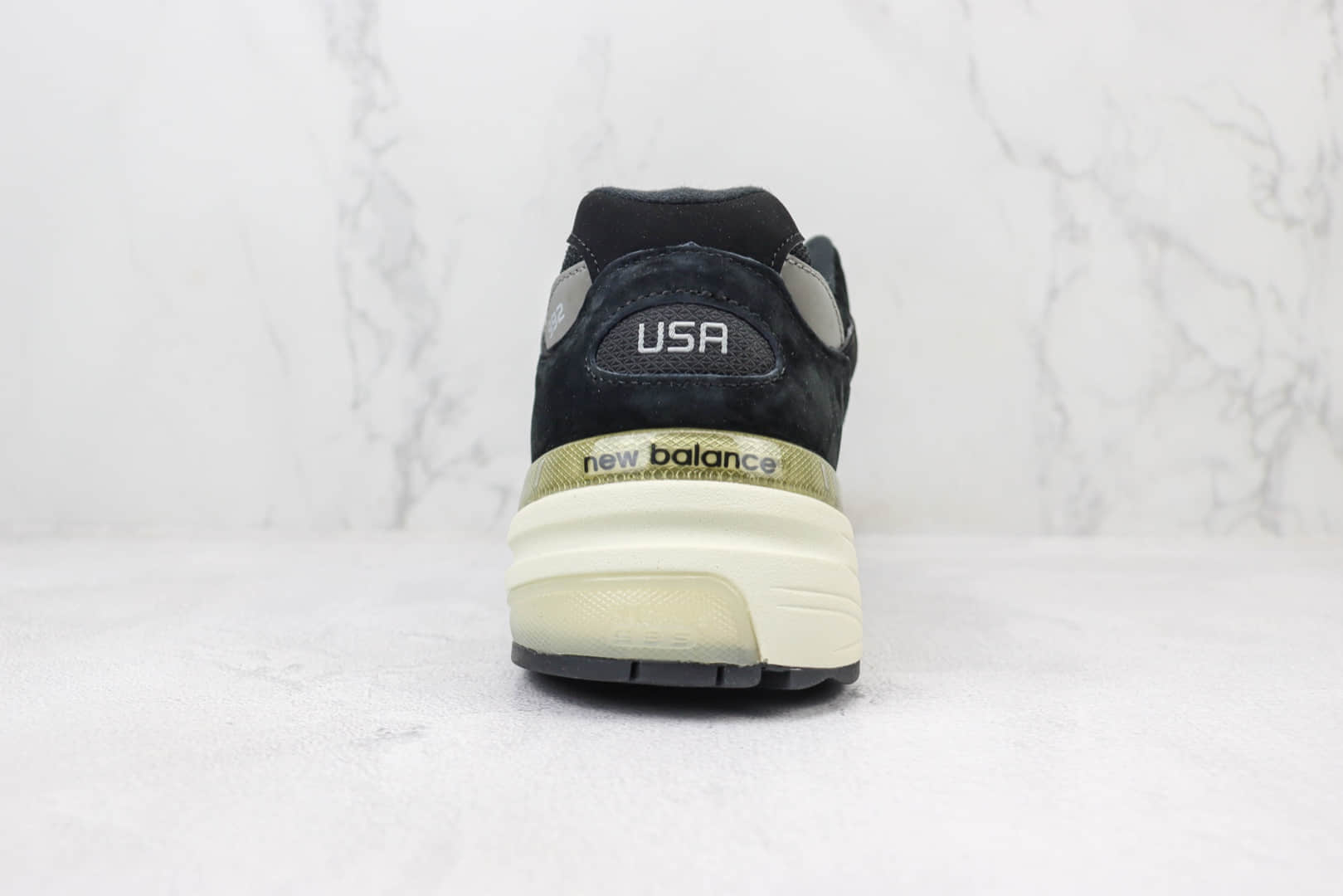 新百伦New Balance 992纯原版本NB992复古麂皮跑鞋 莆田新百伦货源 货号:M992BL