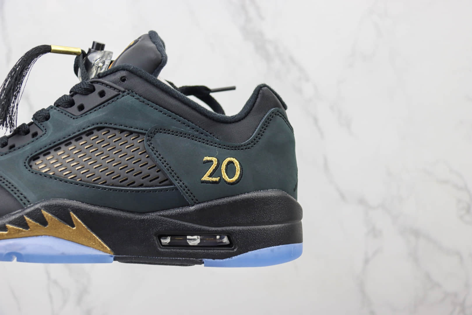 乔丹Air Jordan 5 Low纯原版本低帮AJ5黑金篮球鞋 莆田AJ货源 货号:DJ1094-001