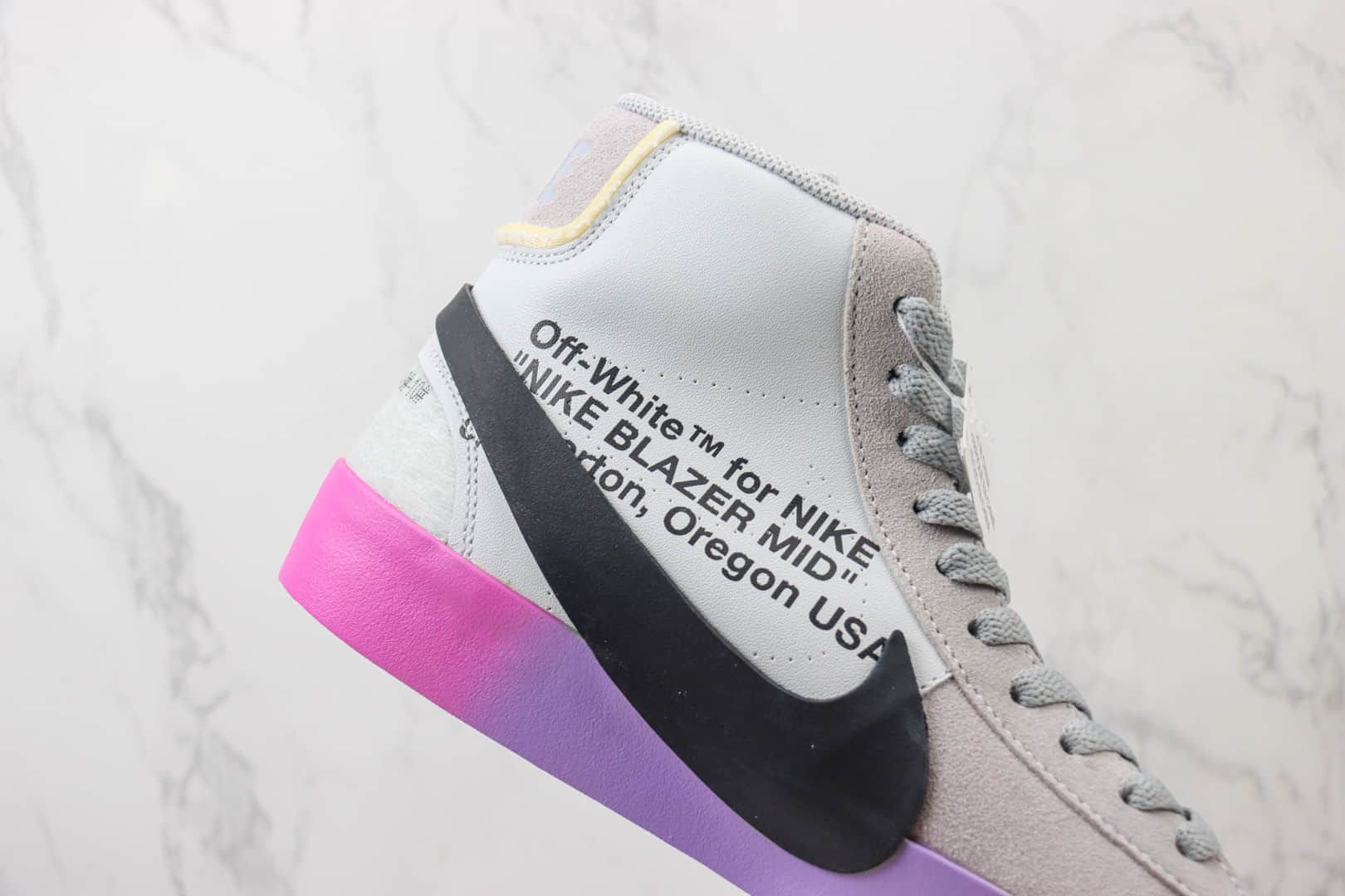 耐克Off-White X Nike Blazer Mid纯原版本中帮开拓者OW联名彩虹色板鞋 莆田耐克货源 货号:AA3832-002