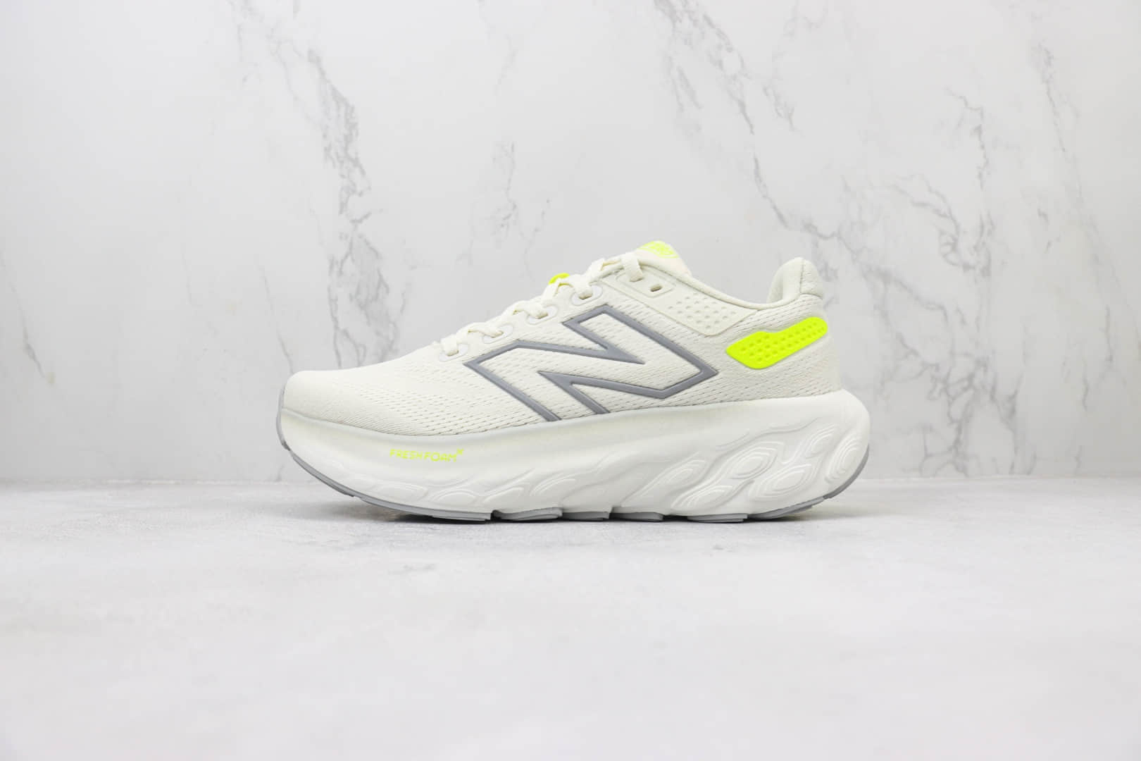 新百伦New Balance Fresh Foam 1080纯原版本NB1080米敏感内容透气跑鞋 莆田新百伦货源 货号:M1080F13