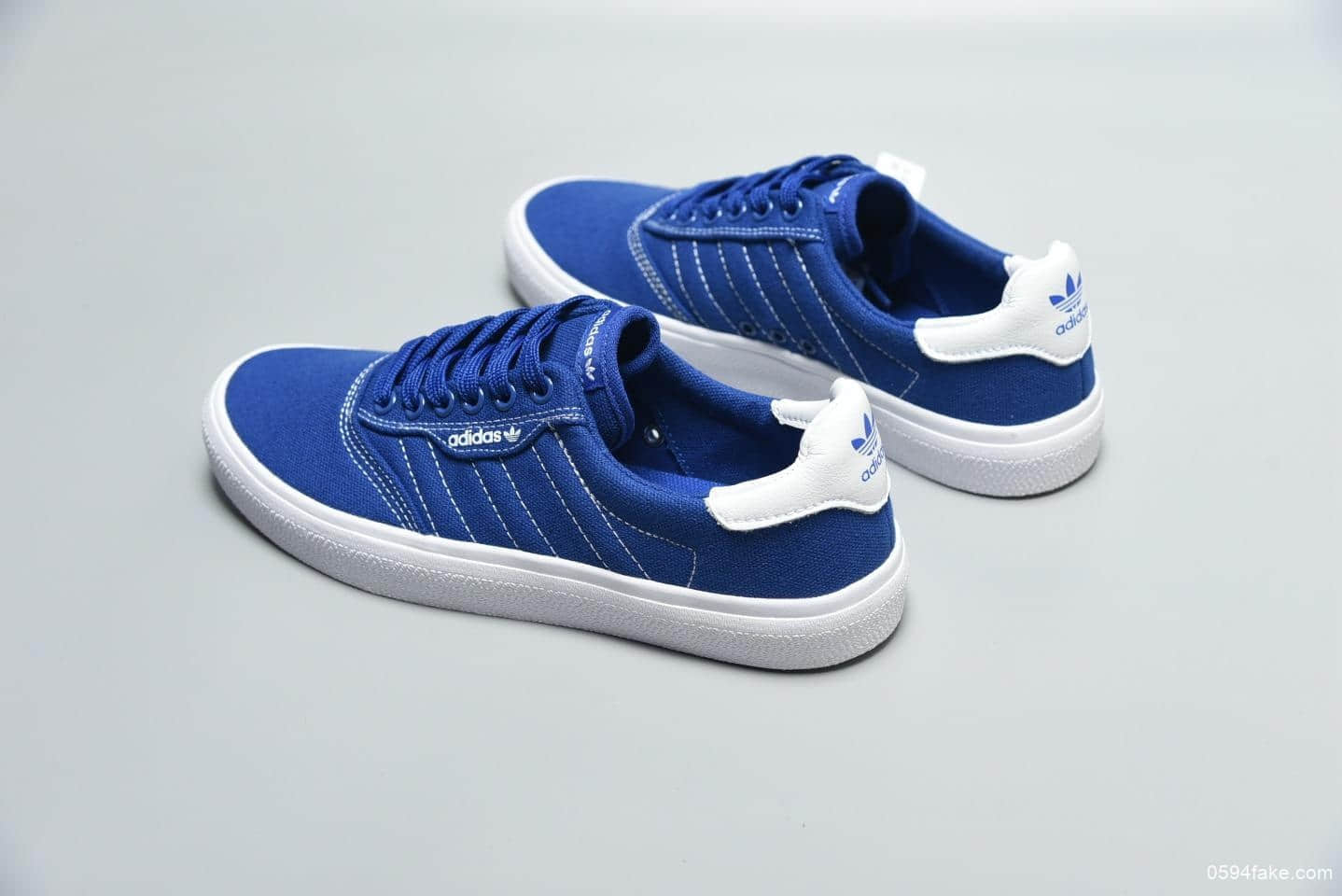阿迪达斯Adidas 3MC X BE视频内容IS联名款公司级天猫专供Adidas Skateboarding全新3MC校园滑板鞋