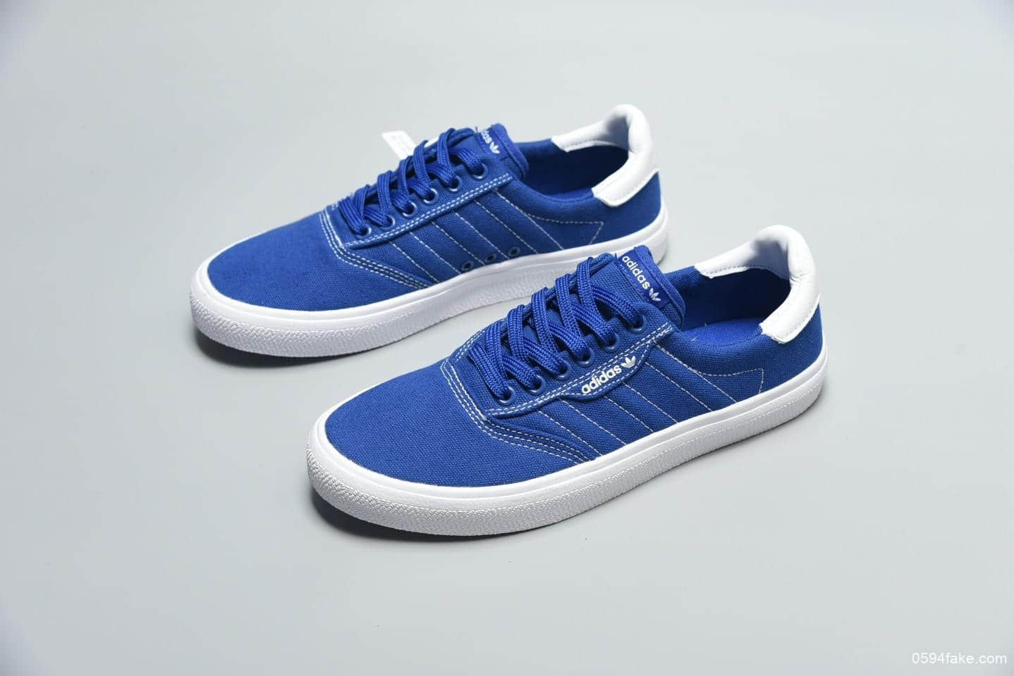 阿迪达斯Adidas 3MC X BE视频内容IS联名款公司级天猫专供Adidas Skateboarding全新3MC校园滑板鞋