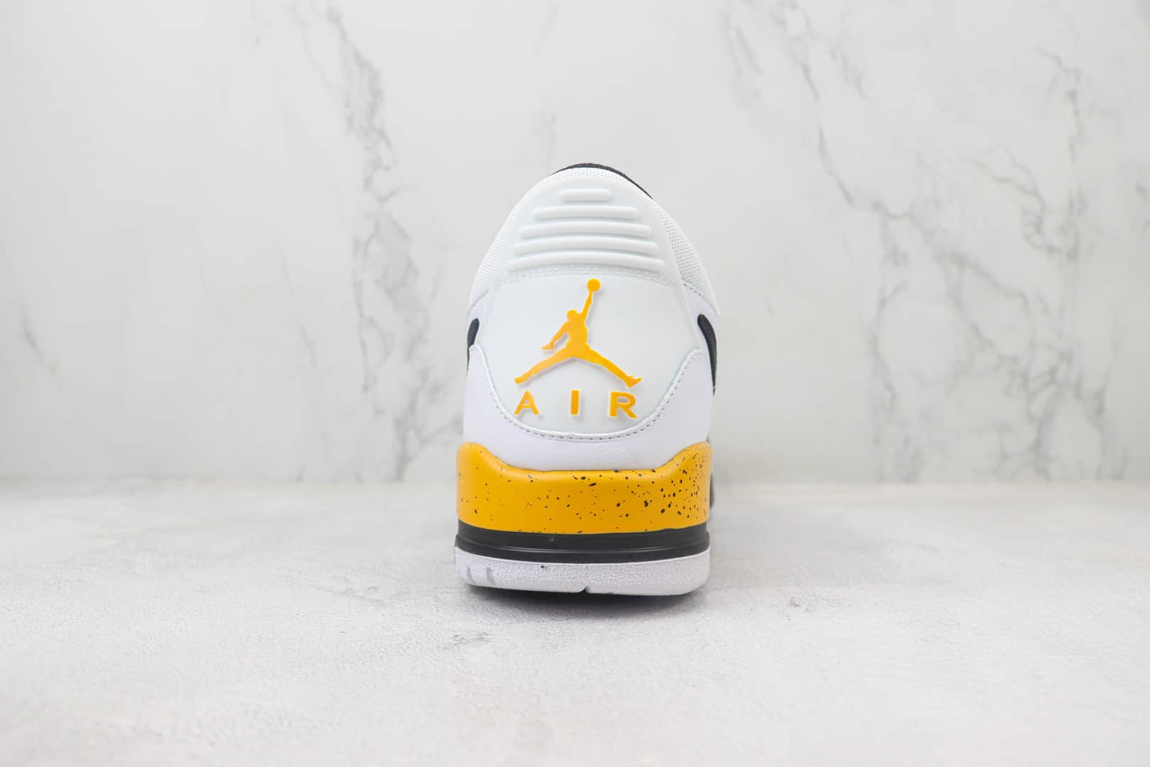 乔丹Air Jordan Legacy 312 Low纯原版本低帮AJ312白黑黄三合一篮球鞋 莆田耐克货源 货号:敏感内容7069-137