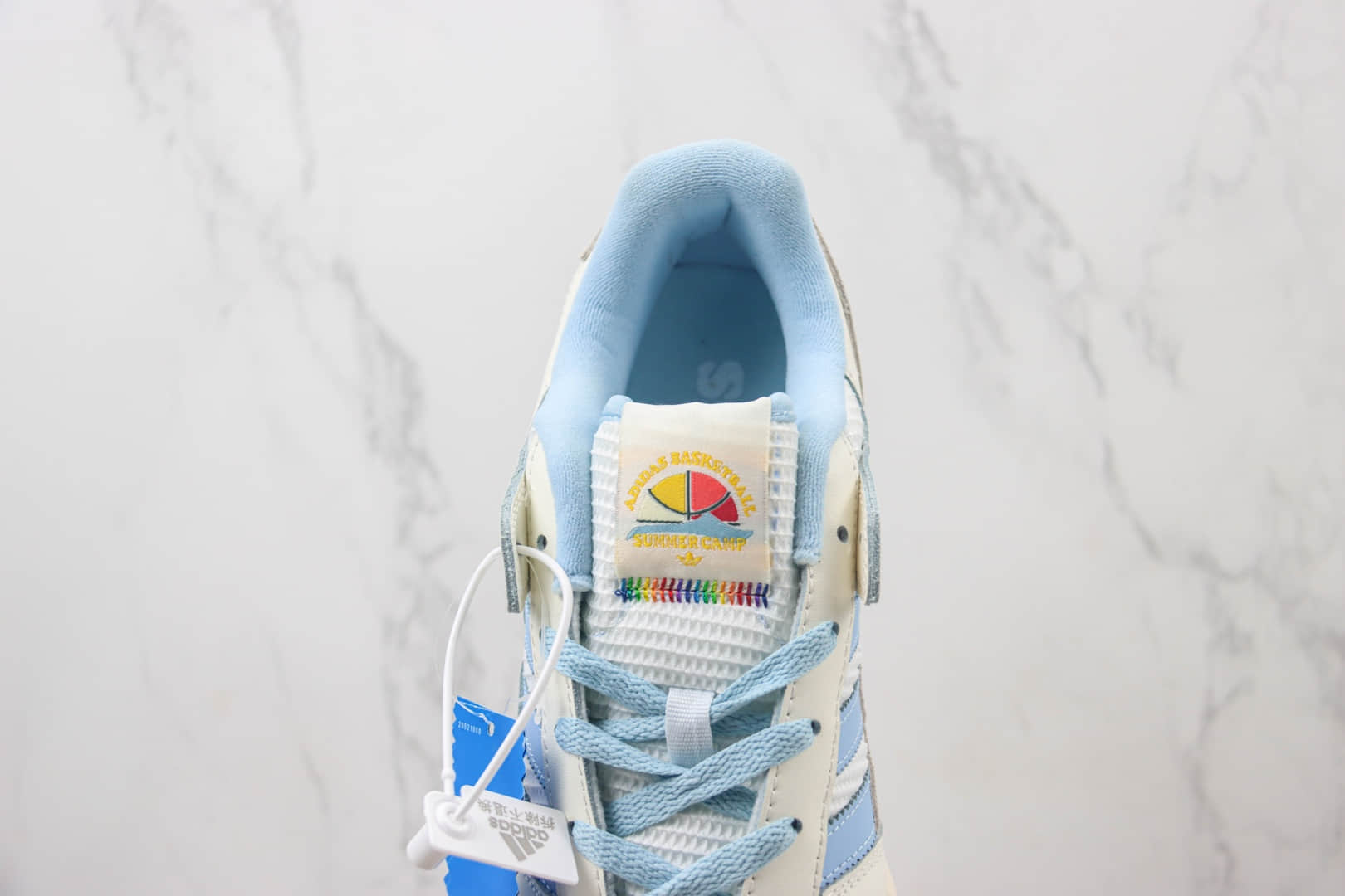 阿迪达斯adidas Original Forum 84 Low OG纯原版本三叶草白蓝色复古板鞋 莆田阿迪达斯货源 货号:IE7420