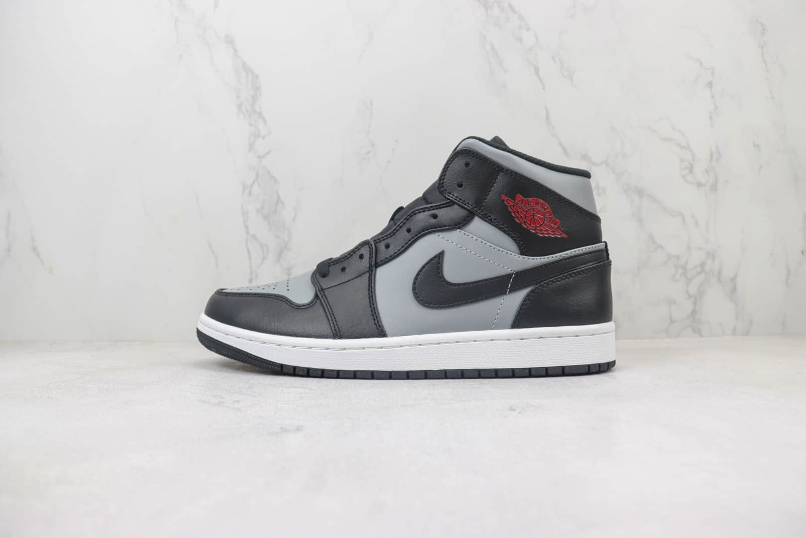 乔丹Air Jordan 1 Mid纯原版本中帮AJ1黑灰影子篮球鞋 莆田AJ货源 (ID:101657) - 图片1