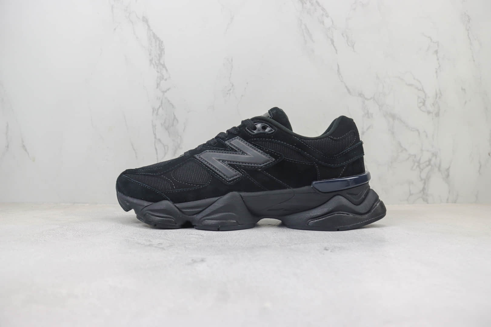 新百伦New Balance 9060纯原版本NB9060黑色复古慢跑鞋 莆田新百伦货源 (ID:101809) - 图片1