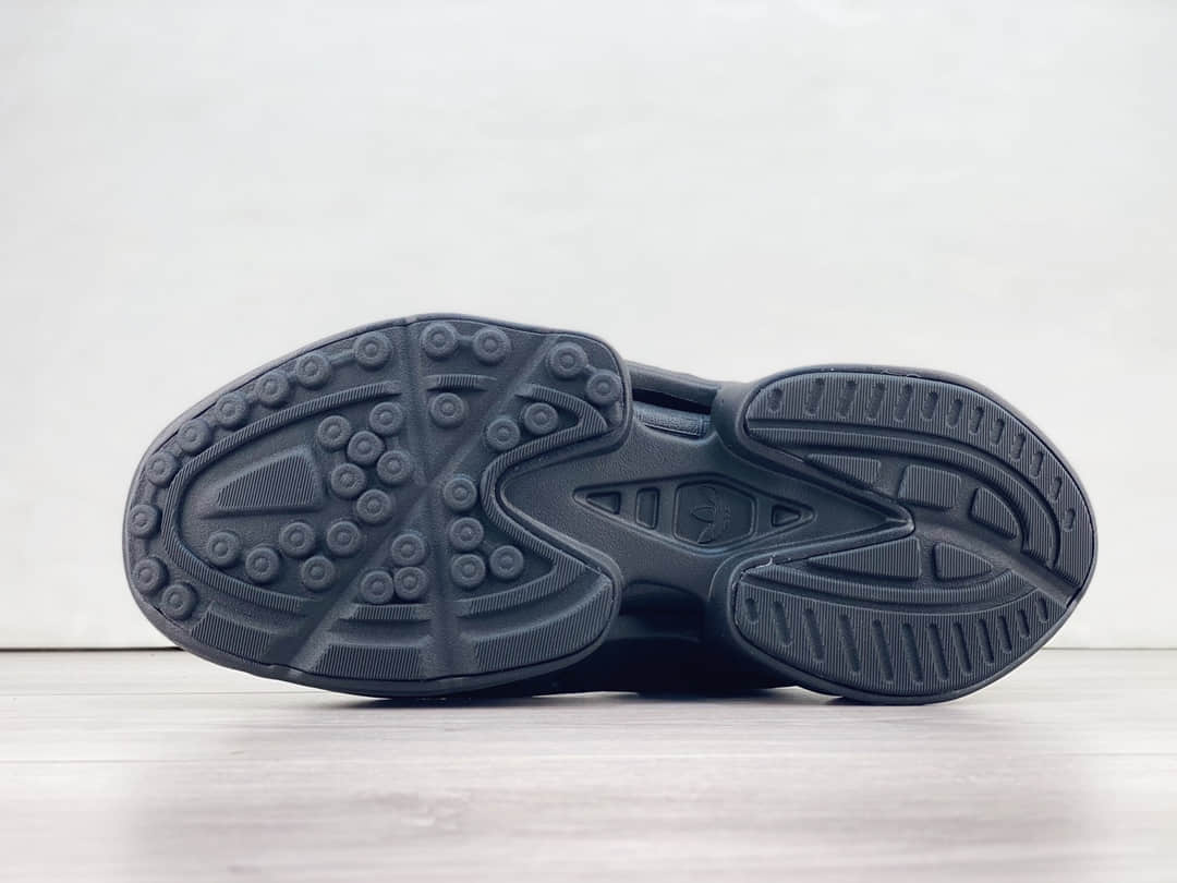 阿迪达斯adidas adiFOM Climacool “Triple Black”纯原版本黑色超轻一体清风洞洞鞋 莆田阿迪达斯货源 货号:IF3902