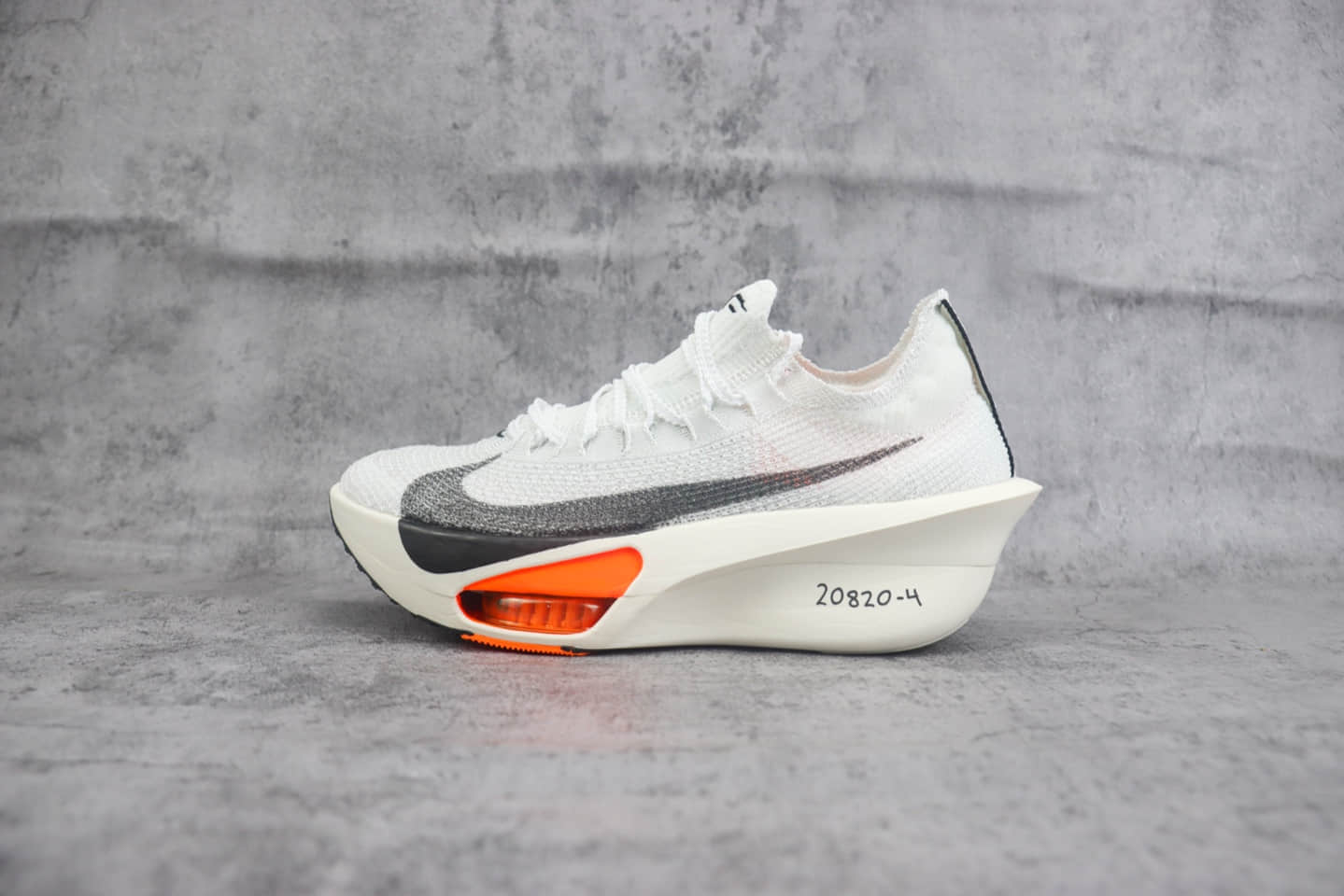 耐克Nike Air Zoom Alphafly NEXT% 3纯原版本马拉松3代白黑橙色跑鞋 莆田耐克货源 (ID:102239) - 图片1