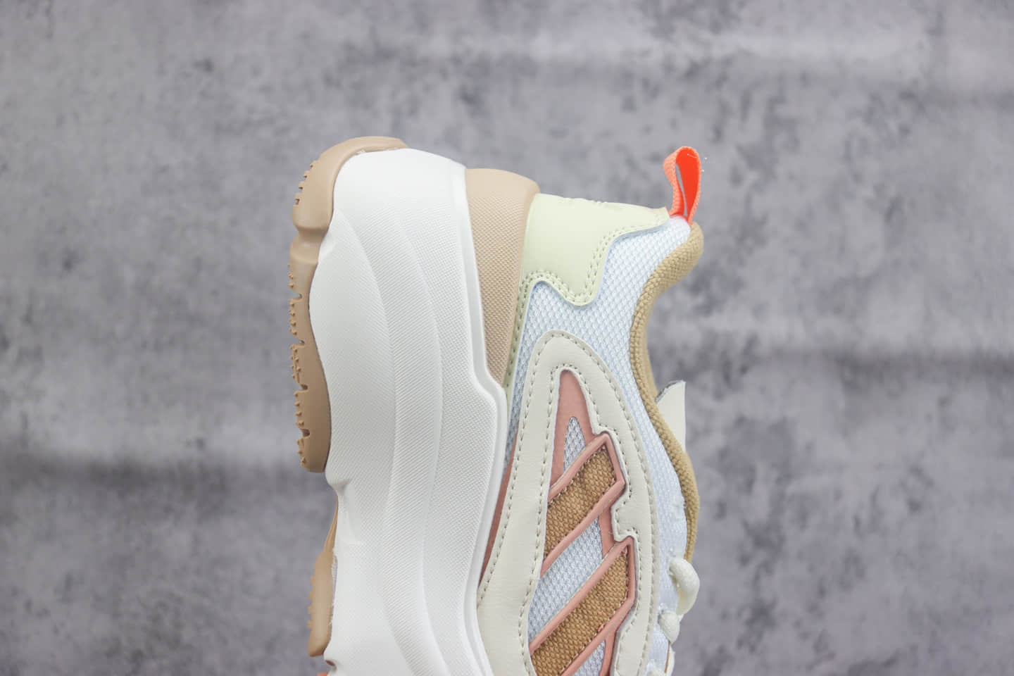 阿迪达斯adidas originals Ozgaia3.0纯原版本三叶草米粉色老爹鞋 莆田阿迪达斯货源 货号:JI4283