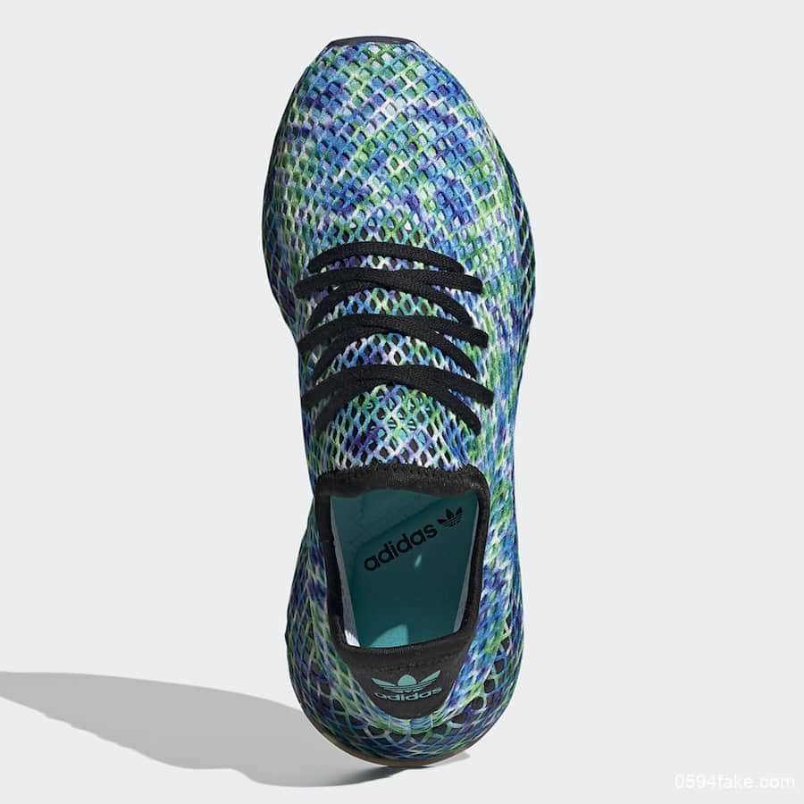 adidas Deerupt新配色释出!蓝绿色鞋面看起来超梦幻! 货号:EE5671