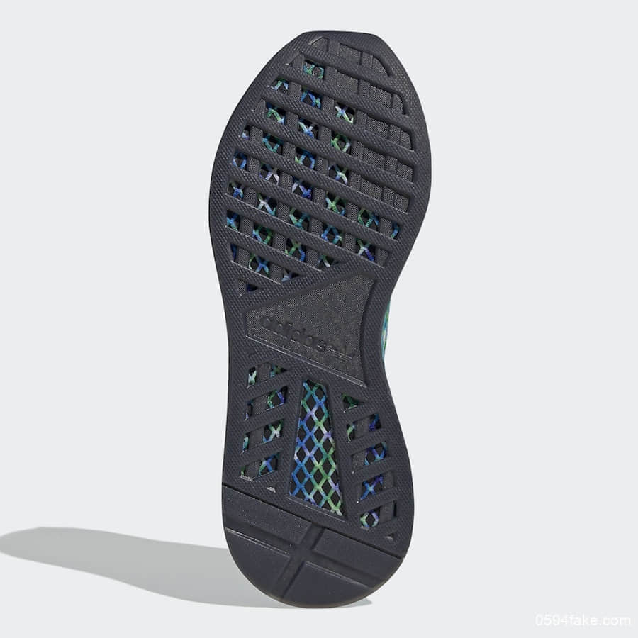 adidas Deerupt新配色释出!蓝绿色鞋面看起来超梦幻! 货号:EE5671