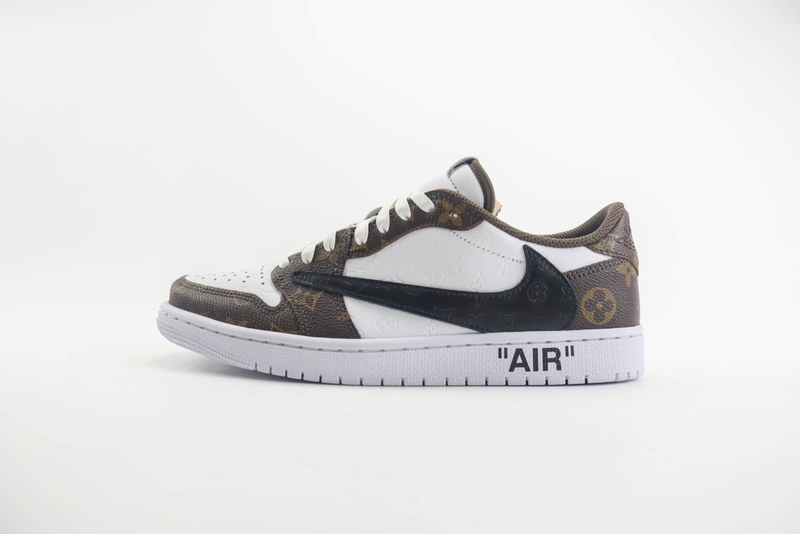 乔丹Louis Vuitton x Travis Scott x Air Jordan 1 Low纯原版本三方联名LV低帮AJ1白黑棕敏感内容倒勾板鞋 莆田耐克货源 货号:DL2403-002