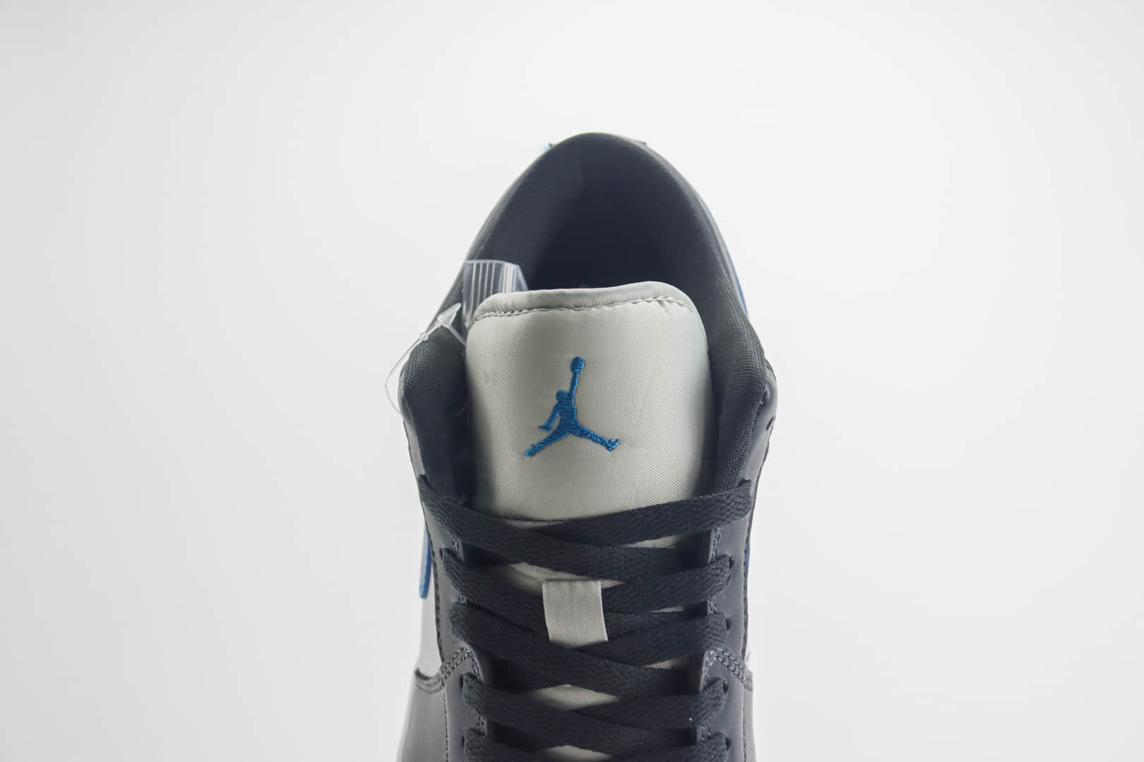 乔丹Air Jordan 1 Low纯原版本低帮AJ1白黑蓝篮球鞋 莆田AJ货源 货号:DC0774-040