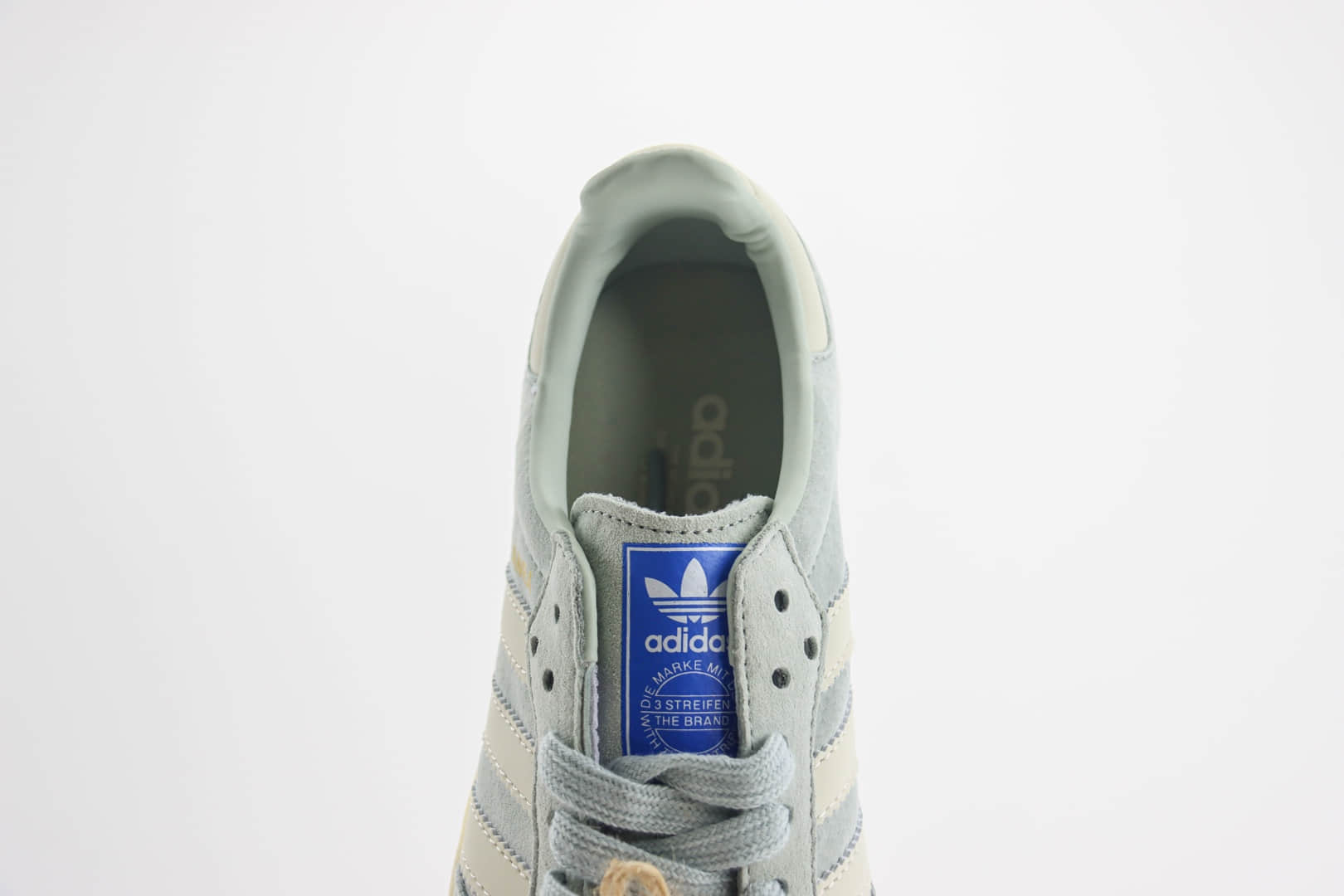 阿迪达斯adidas Samba OG纯原版本三叶草浅蓝色桑巴板鞋 莆田阿迪达斯货源 货号：IG6177