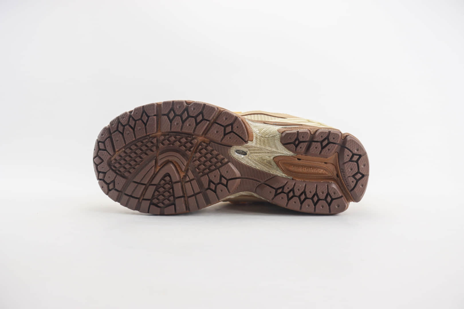 新百伦New Balance 1906纯原版本NB1906卡其色复古跑鞋 莆田新百伦货源 货号:M1906RRE