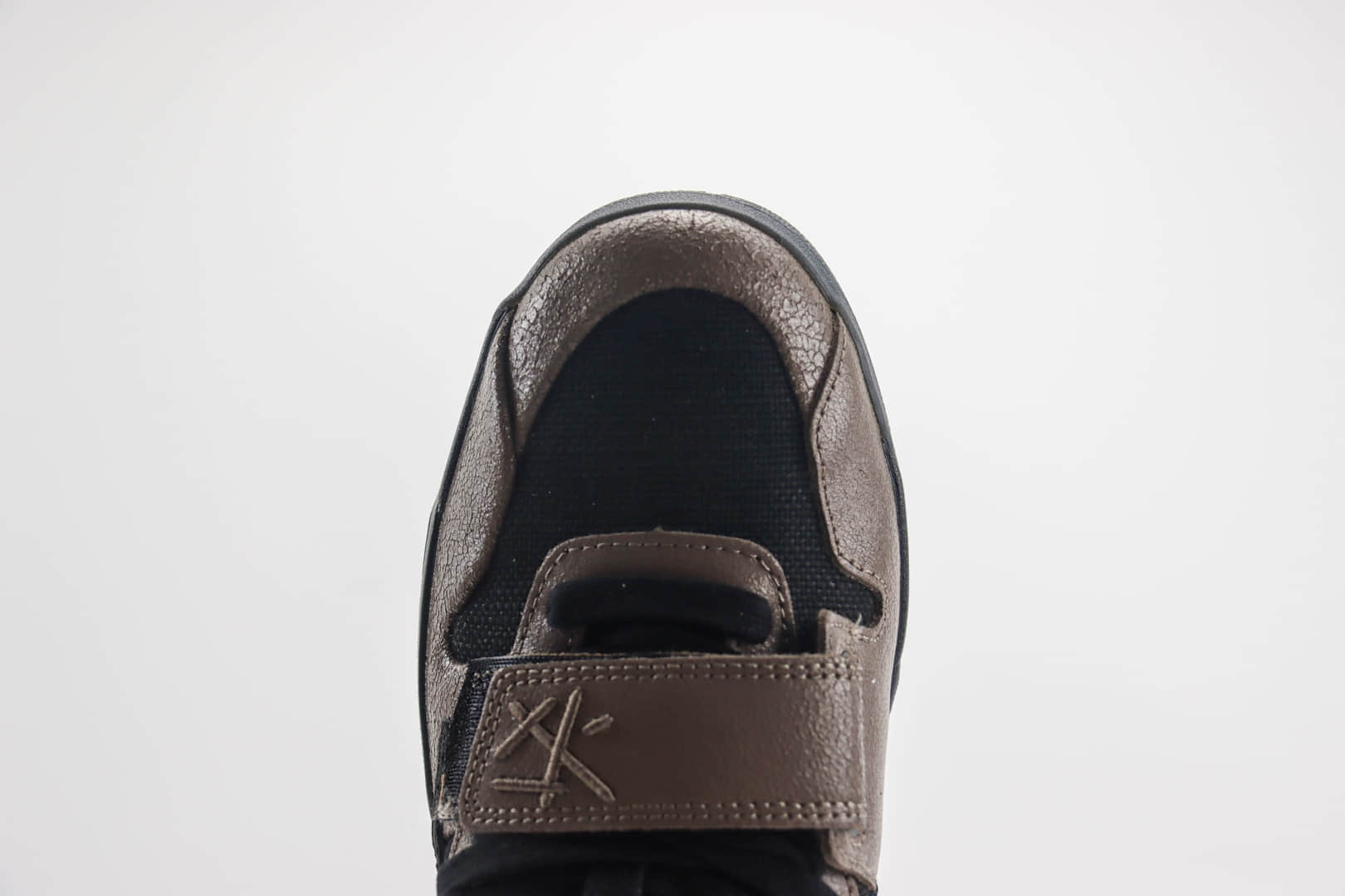 乔丹Travis Scott x Jordan Cut The Check TR纯原版本敏感内容联名黑棕色倒勾篮球鞋 莆田复刻鞋货源 货号：FZ8117-102