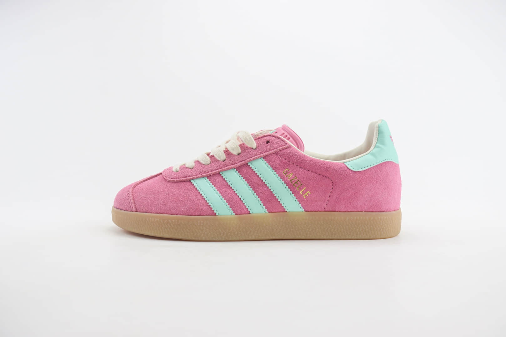 阿迪达斯adidas Originals Gazelle INdoor纯原版本三叶草粉蓝色麂皮板鞋 莆田阿迪达斯货源 货号:IH5015