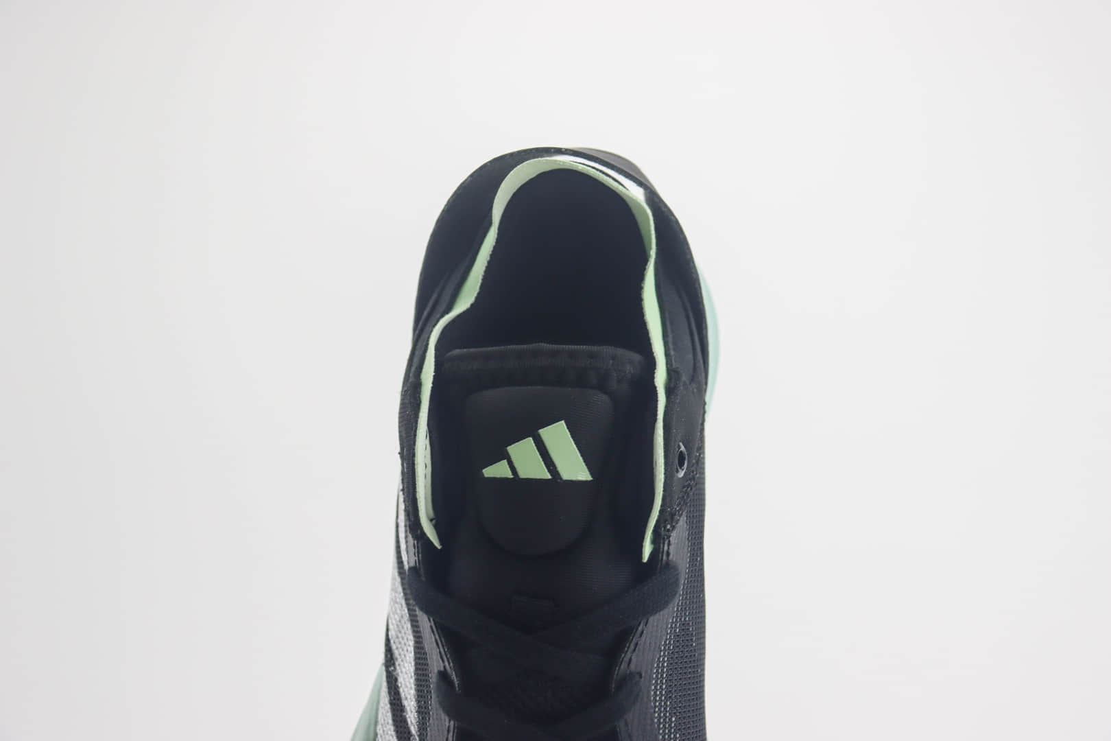 阿迪达斯adidas Adizero Select 2.0 Boost纯原版本黑绿色竞速跑鞋实战篮球鞋 莆田复刻鞋货源 货号：IE7870