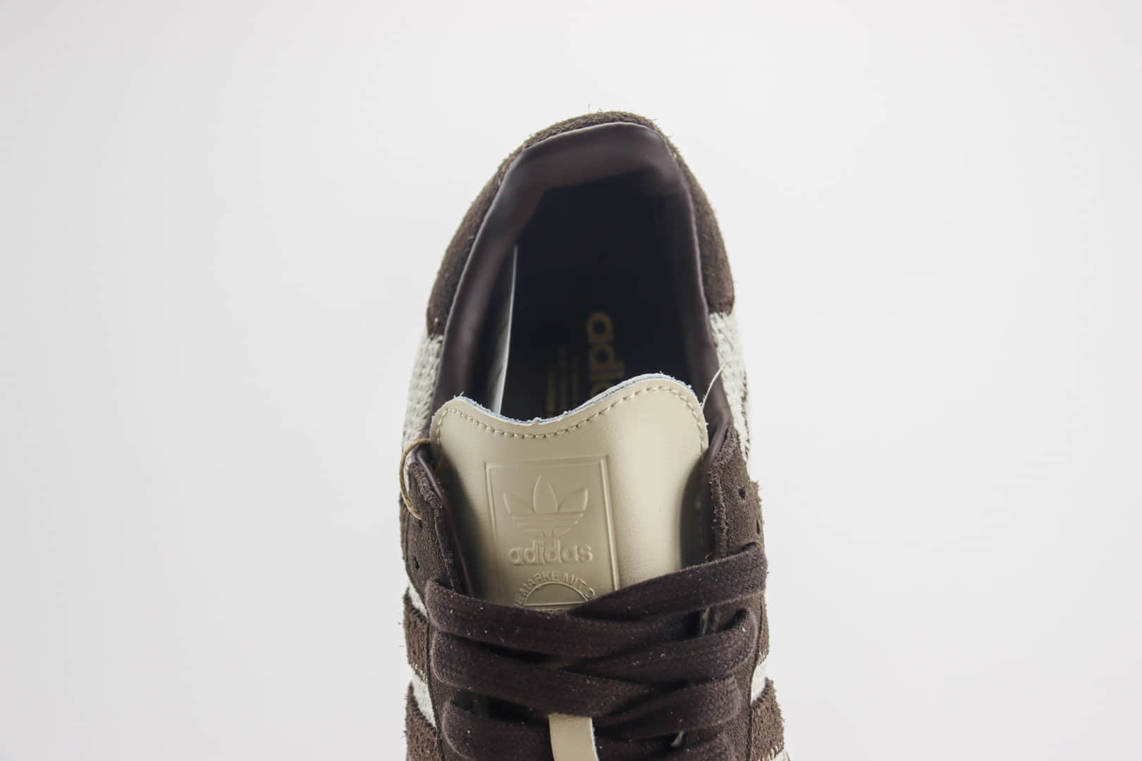 阿迪达斯Notitle x adidas Originals Samba纯原版本米棕色奶牛纹复古桑巴板鞋 莆田阿迪达斯工厂 货号:ID6024