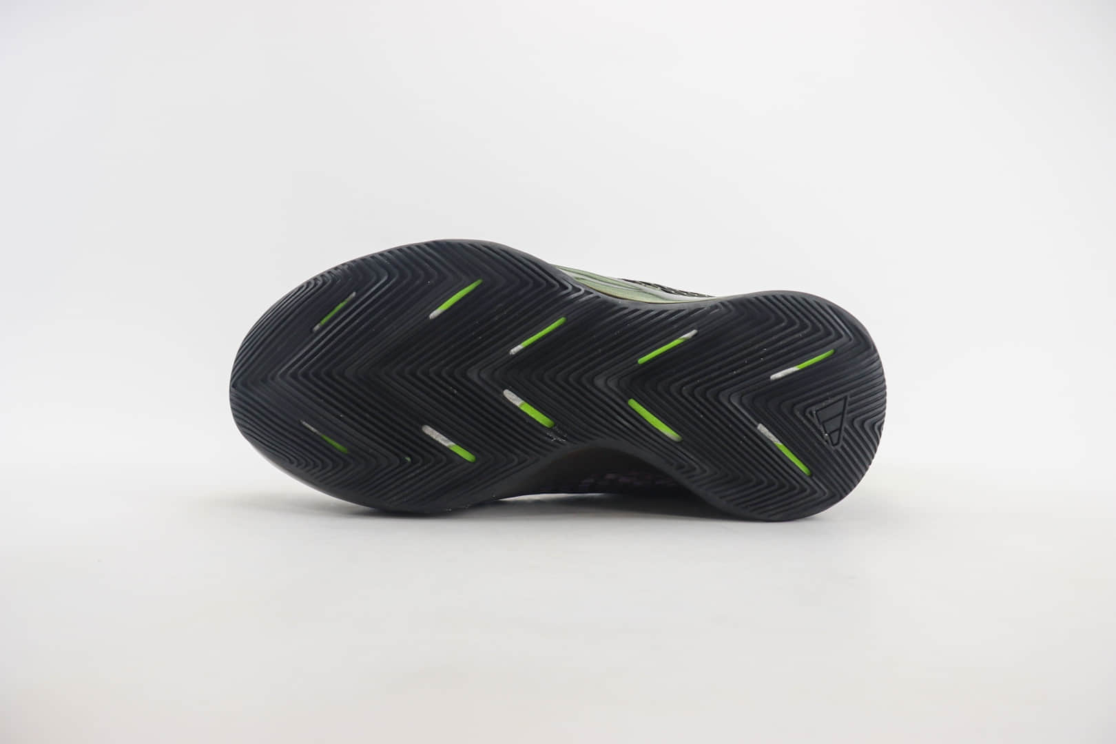 阿迪达斯adidas Anthony Edwards纯原版本安东尼·爱德华AE1黑紫渐变高帮篮球鞋 莆田阿迪达斯货源 货号:IF1858