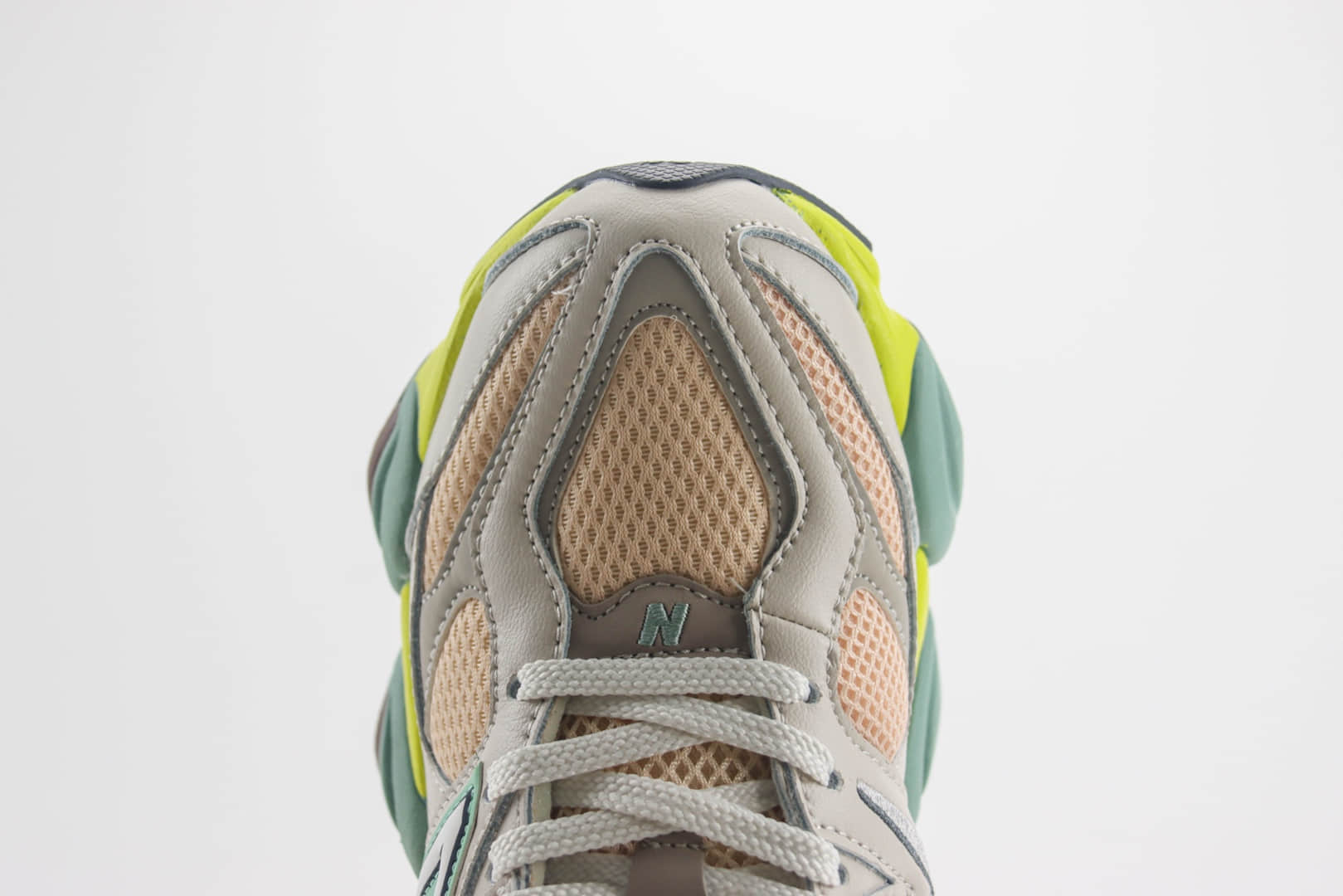 新百伦New Balance 9060纯原版本NB9060灰黄绿小象蹄跑鞋 莆田新百伦货源 货号：U9060GCB