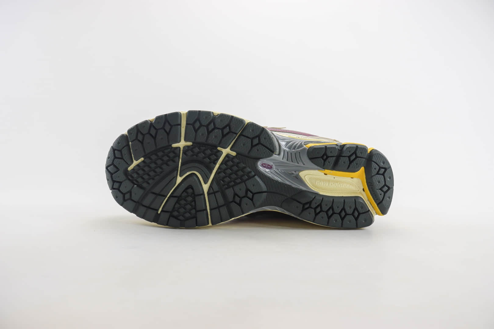 新百伦New Balance 1906纯原版本米灰紫NB1906复古老爹鞋 莆田新百伦工厂 货号:M1906RRA