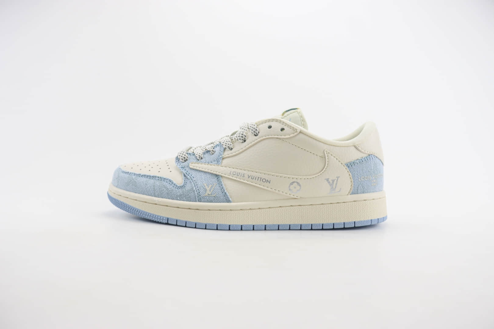 乔丹Louis Vuitton x Air Jordan 1 Low纯原版本倒钩AJ1联名LV米白牛仔蓝板鞋 莆田天花板AJ1 (ID:104890) - 图片1