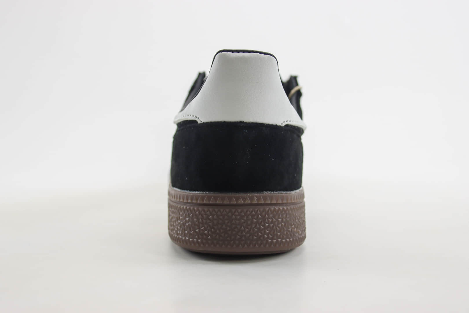 阿迪达斯adidas Handball Spezial纯原版本三叶草黑白复古板鞋 莆田阿迪达斯货源 货号:BD3021