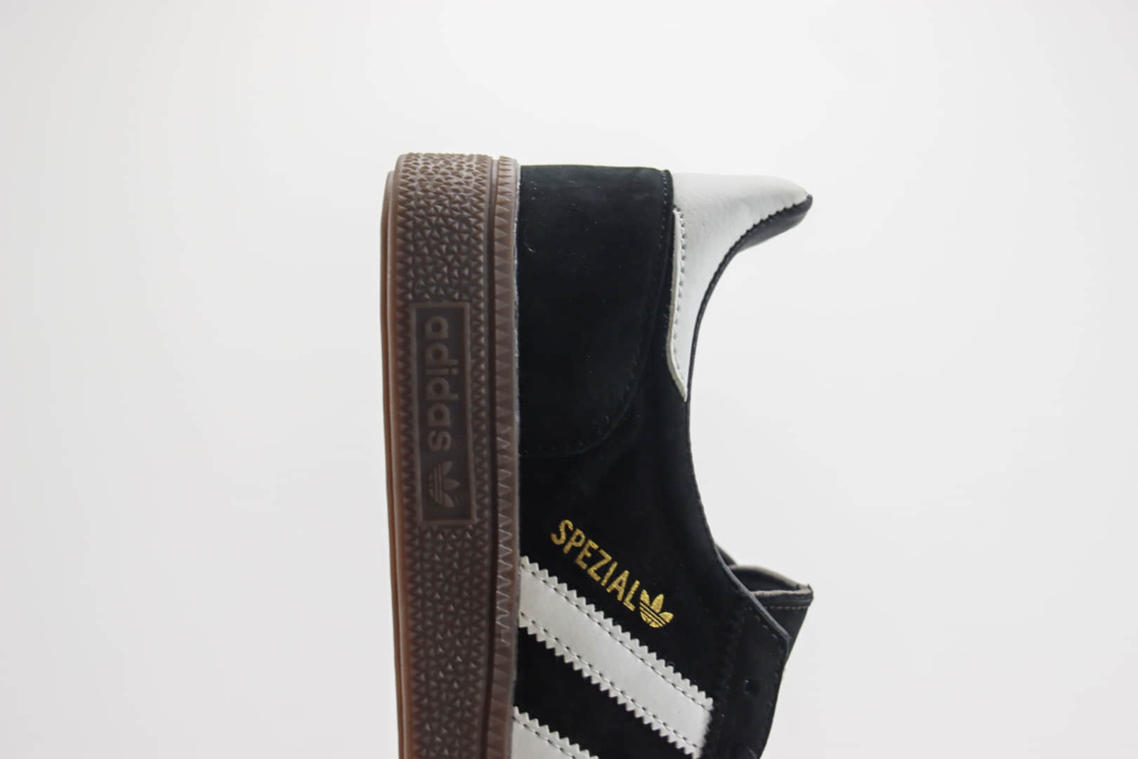 阿迪达斯adidas Handball Spezial纯原版本三叶草黑白复古板鞋 莆田阿迪达斯货源 货号:BD3021