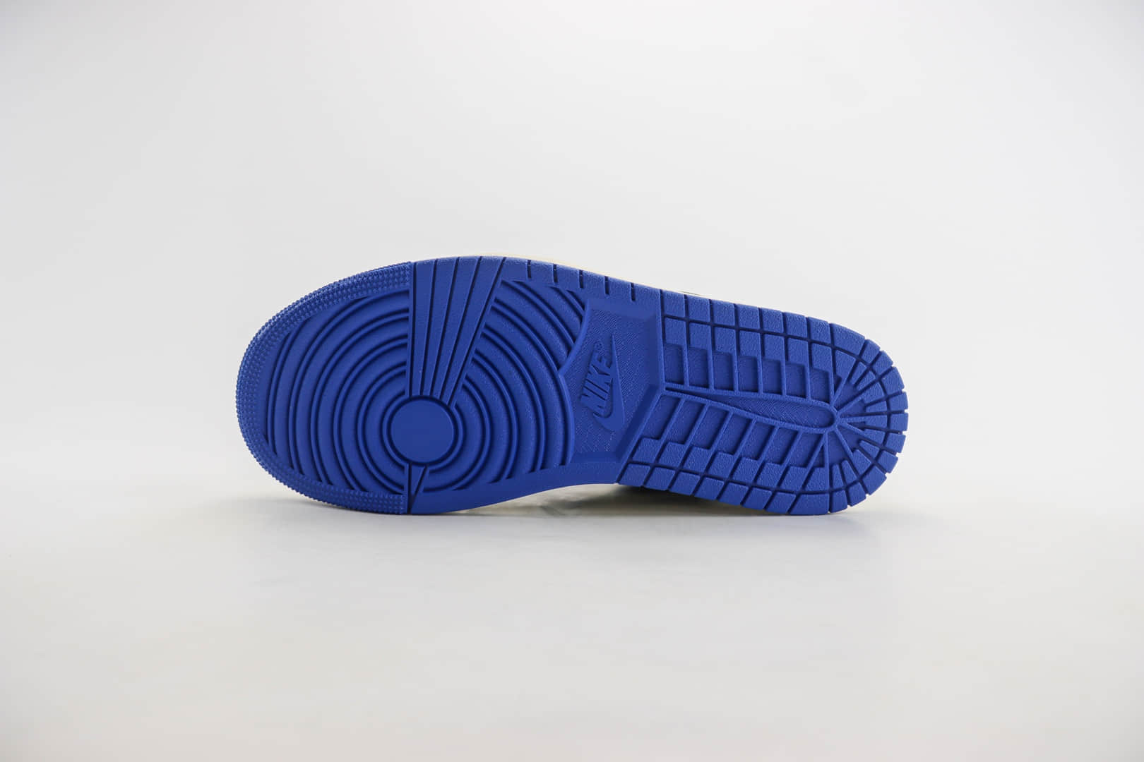 乔丹Air Jordan 1 Low “Quai 54”纯原版本低帮AJ1黑白蓝篮球鞋 莆田AJ货源 货号:HQ0764-001