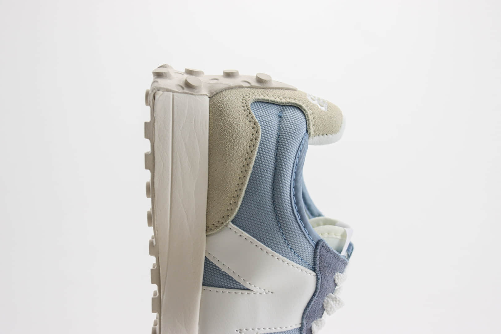 新百伦New Balance 327纯原版本蓝色NB372复古慢跑鞋 莆田新百伦货源 货号:U327FH