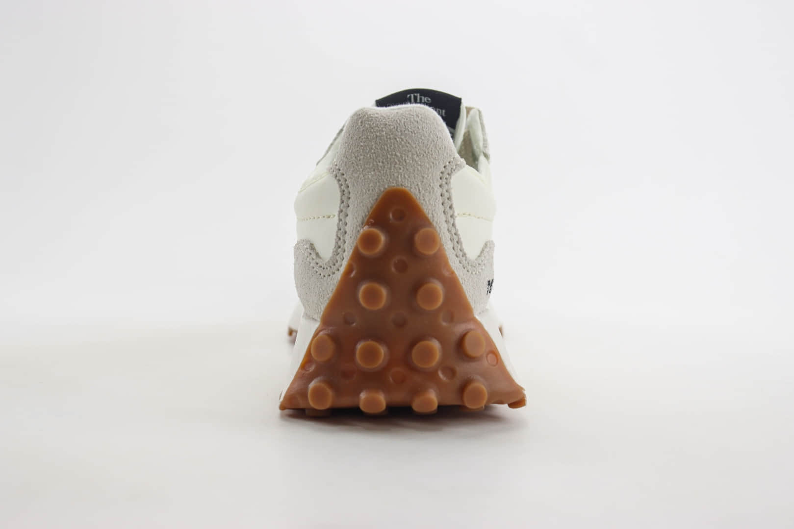 新百伦New Balance 327纯原版本米白灰黑NB327复古慢跑鞋 莆田新百伦货源 货号:WS327GD