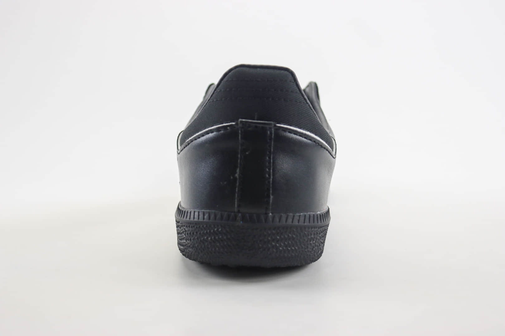 阿迪达斯adidas originals Samba OG纯原版本黑白银桑巴德训鞋 莆田阿迪达斯货源 货号:IF3918