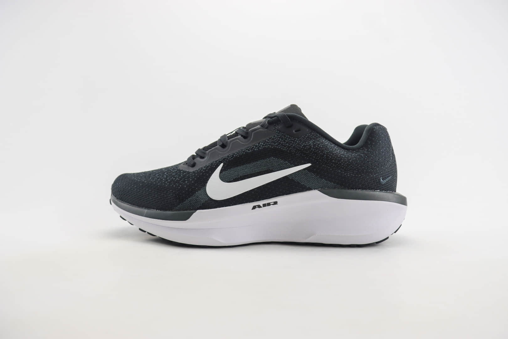 耐克Nike Air Zoom Winflo 11纯原版本黑白网面透气跑鞋 莆田耐克货源 (ID:105628) - 图片1
