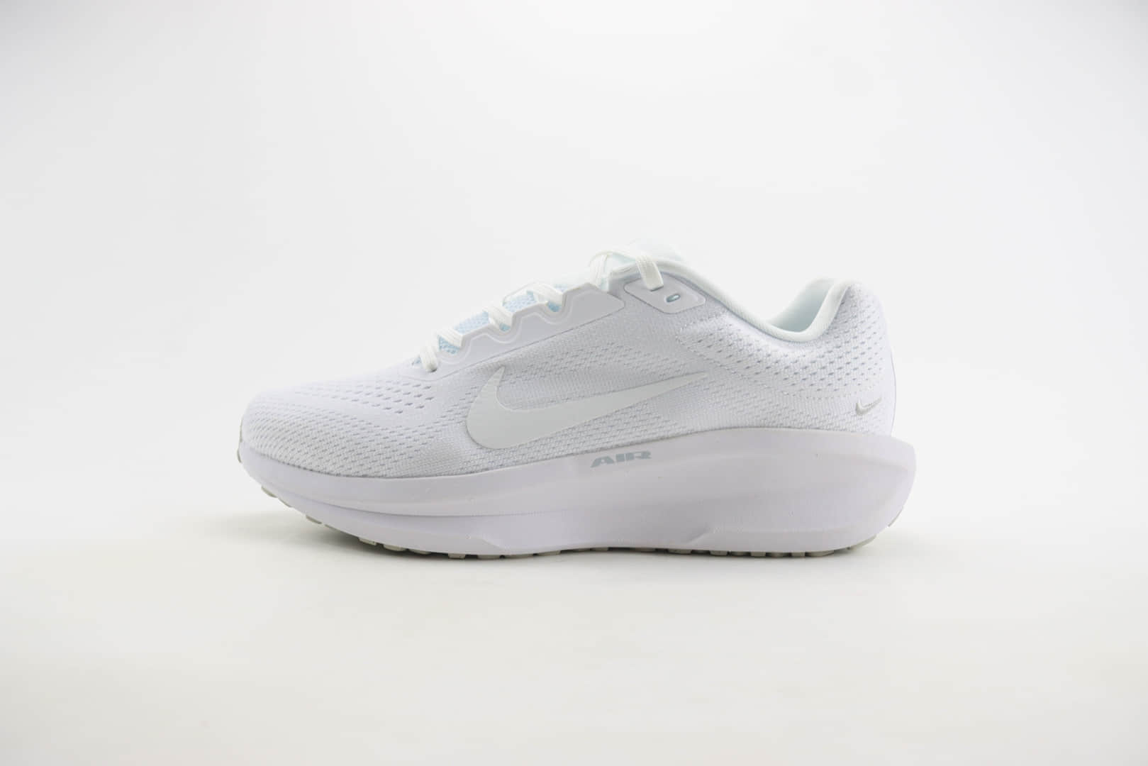 耐克Nike Air Zoom Winflo 11纯原版本纯白网面跑鞋 莆田耐克货源 (ID:105894) - 图片1