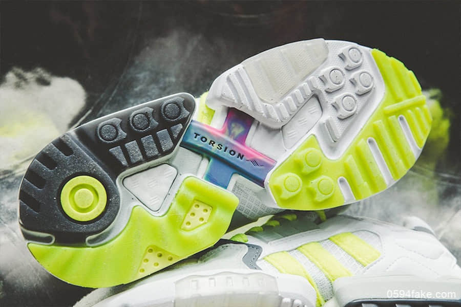 adidas Torsion技术与Boost缓震相结合!Footpatrol x adidas Consortium ZX Torsion曝光!