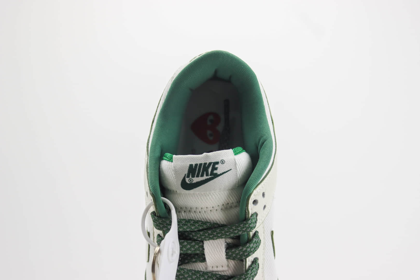 耐克Nike SB Dunk Low纯原版本低帮DUNK川久保玲联名款板鞋 莆田DUNK工厂 货号:KK1888-010 耐克Nike SB Dunk Low纯原版本低帮DUNK川久保玲联名款板鞋 莆田DUNK工厂 货号:KK1888-010