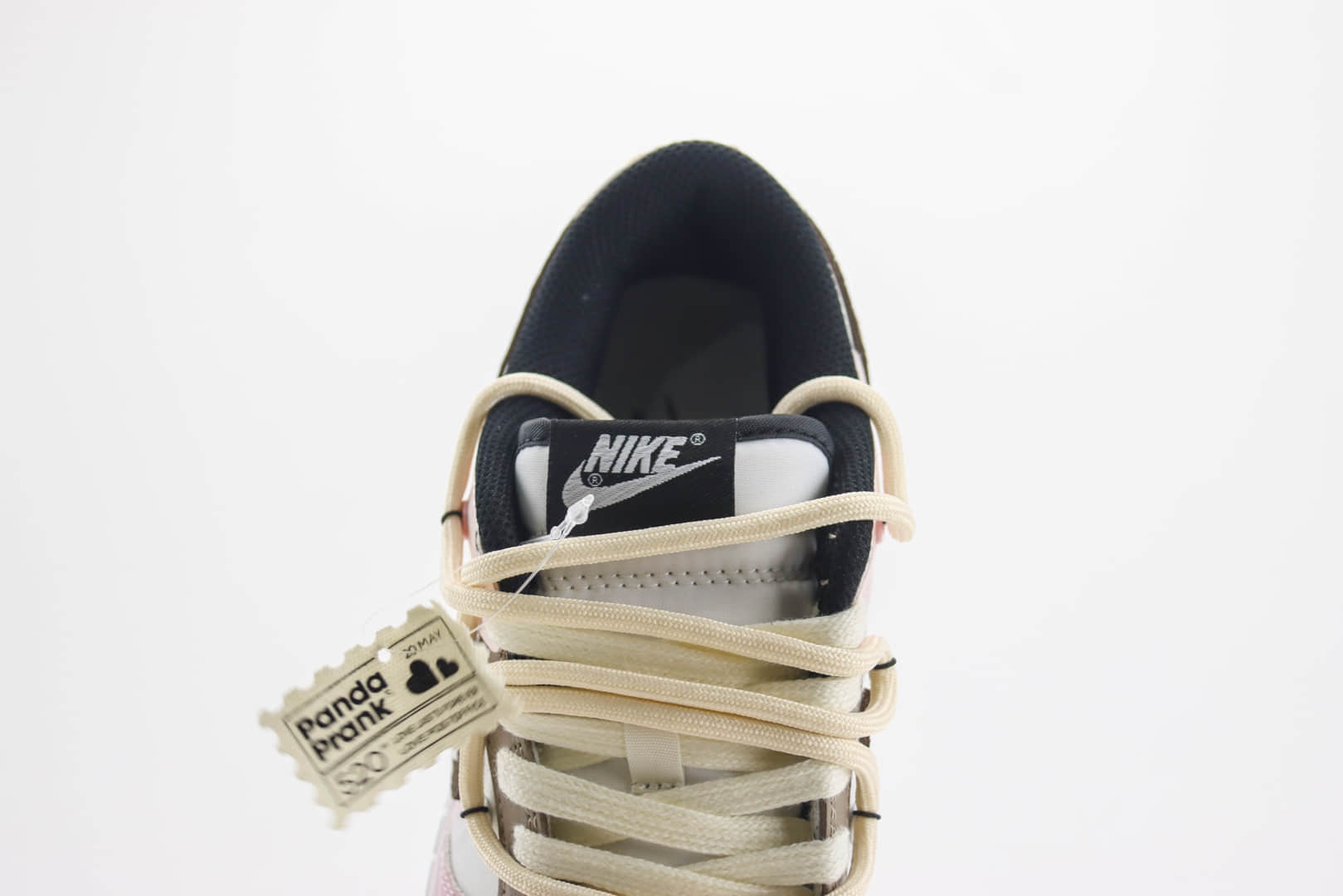 耐克Nike SB Dunk Low纯原版本低帮DUNK熊猫恶作剧白粉敏感内容人节限定板鞋 莆田DUNK货源 货号：CW1590-100