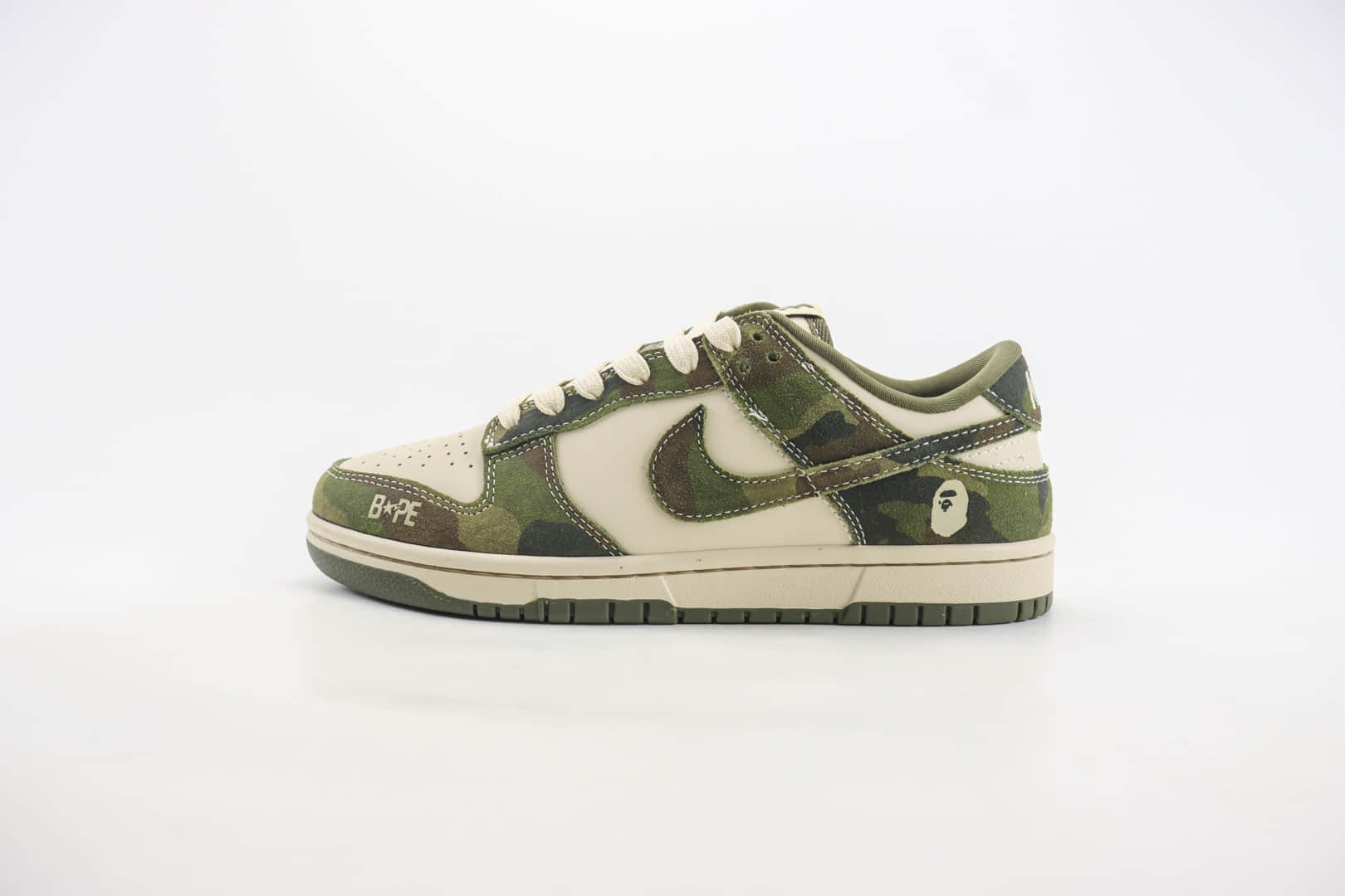 耐克BAPE x Nike SB Dunk Low纯原版本猿人头联名SB Dunk丛林迷彩滑板板鞋 莆田耐克批发 (ID:106850) - 图片1