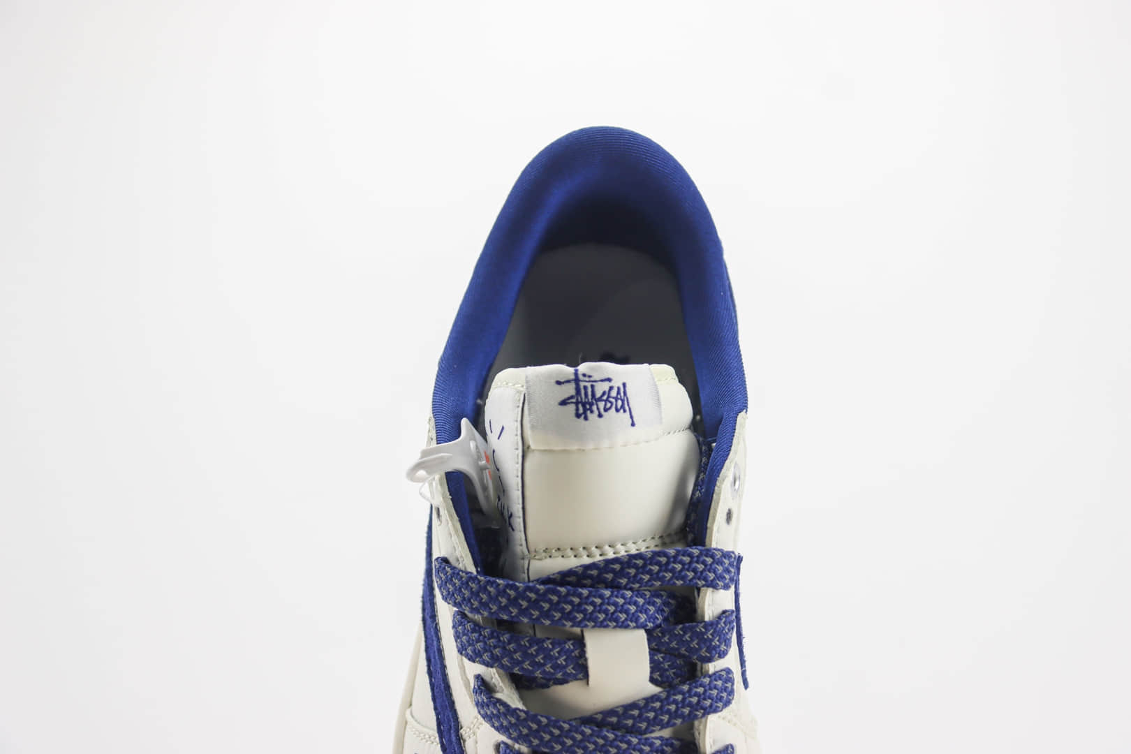 乔丹Stussy x Supreme x Air Jordan 1 Low纯原版本斯图西联名AJ1白蓝翻毛勾板鞋 莆田AJ货源 货号:SJ2068-127