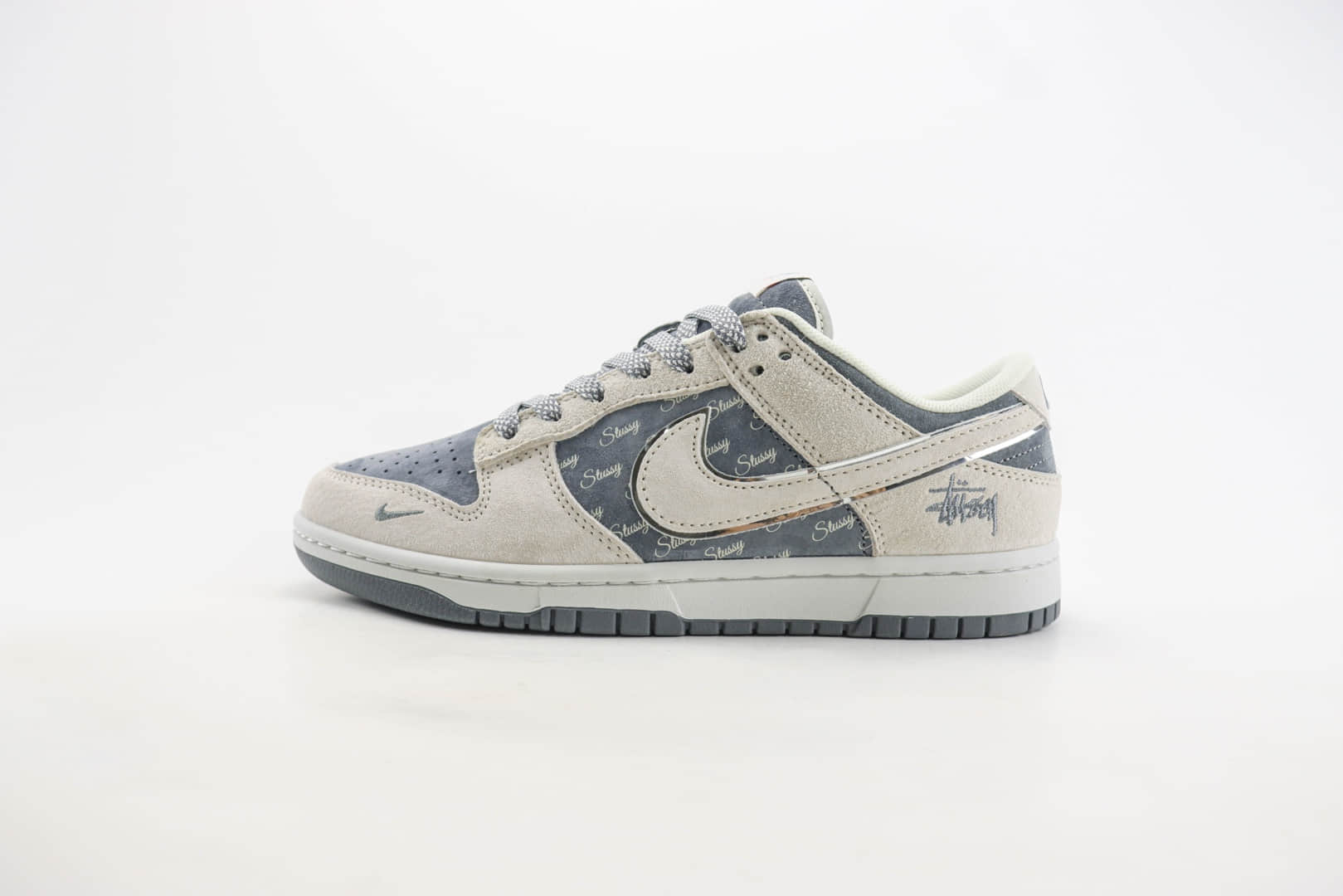 耐克Stussy x Nike SB Dunk Low纯原版本斯图西联名SB Dunk米灰色滑板板鞋 莆田耐克批发 货号:XX2025-578