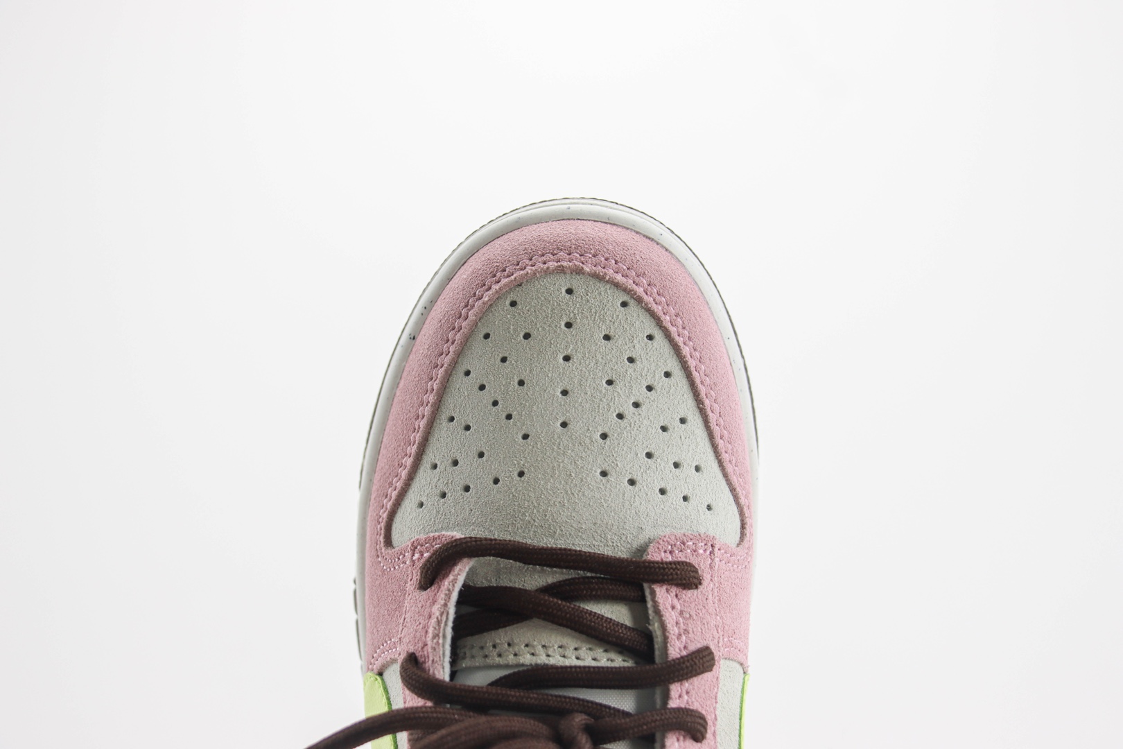 耐克Nike SB Dunk Low纯原版本低帮SB Dunk蛇年限定粉蛇滑板板鞋 莆田耐克货源 货号:HV1799-161