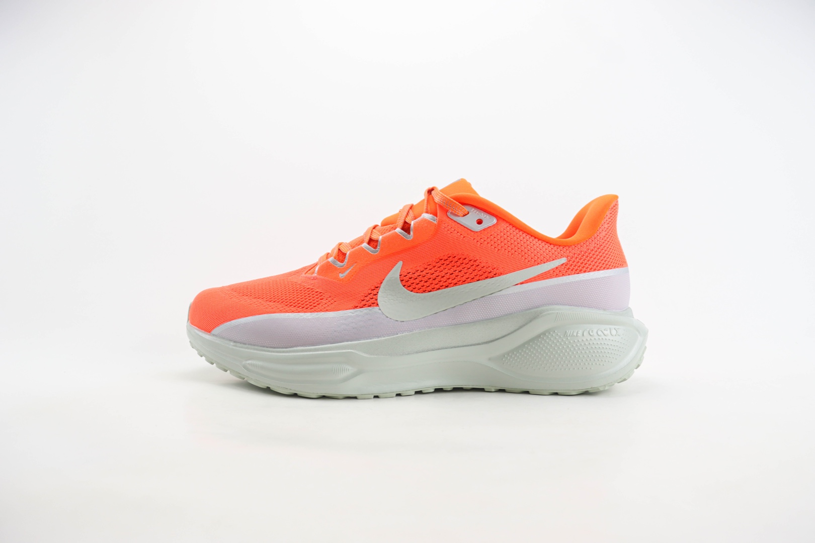 耐克Nike Air Zoom Pegasus 41纯原版本白橙色飞马马拉松跑鞋 莆田耐克工厂 (ID:107209) - 图片1