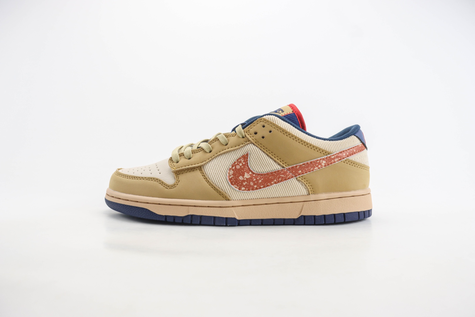 耐克Nike SB Dunk Low纯原版本低帮SB Dunk米白卡其泼墨印花勾板鞋 莆田天花板Dunk 货号:HQ3640-790