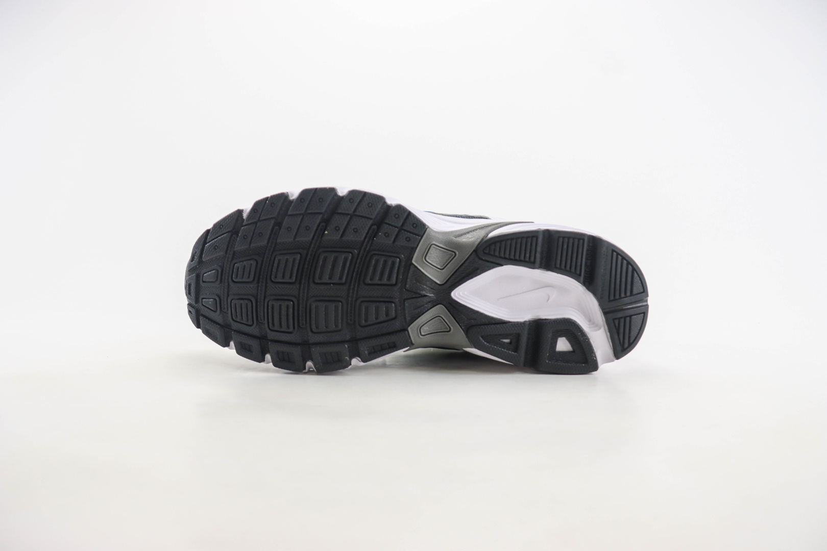 耐克Nike Initiator Running纯原版本白灰色复古老爹鞋 莆田耐克货源 货号:394055-101