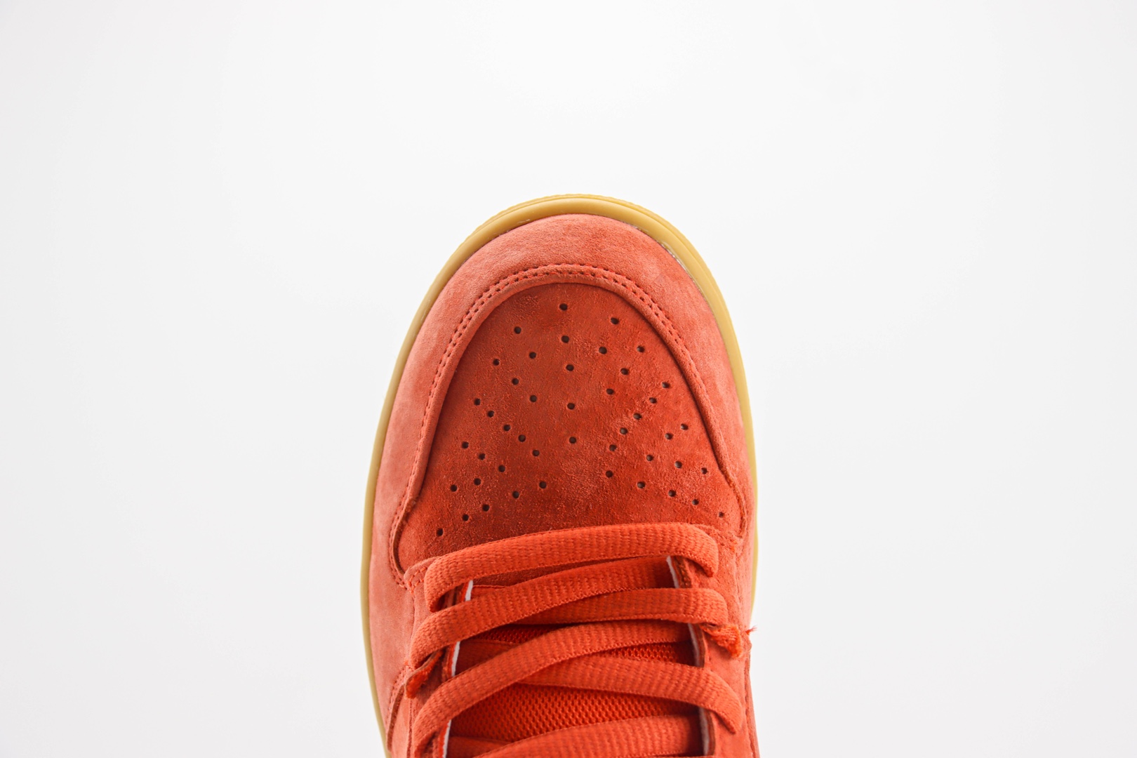 耐克Nike SB Dunk Low纯原版本低帮SB Dunk麂皮橙生胶滑板板鞋 莆田耐克代理 货号：HF3704-800
