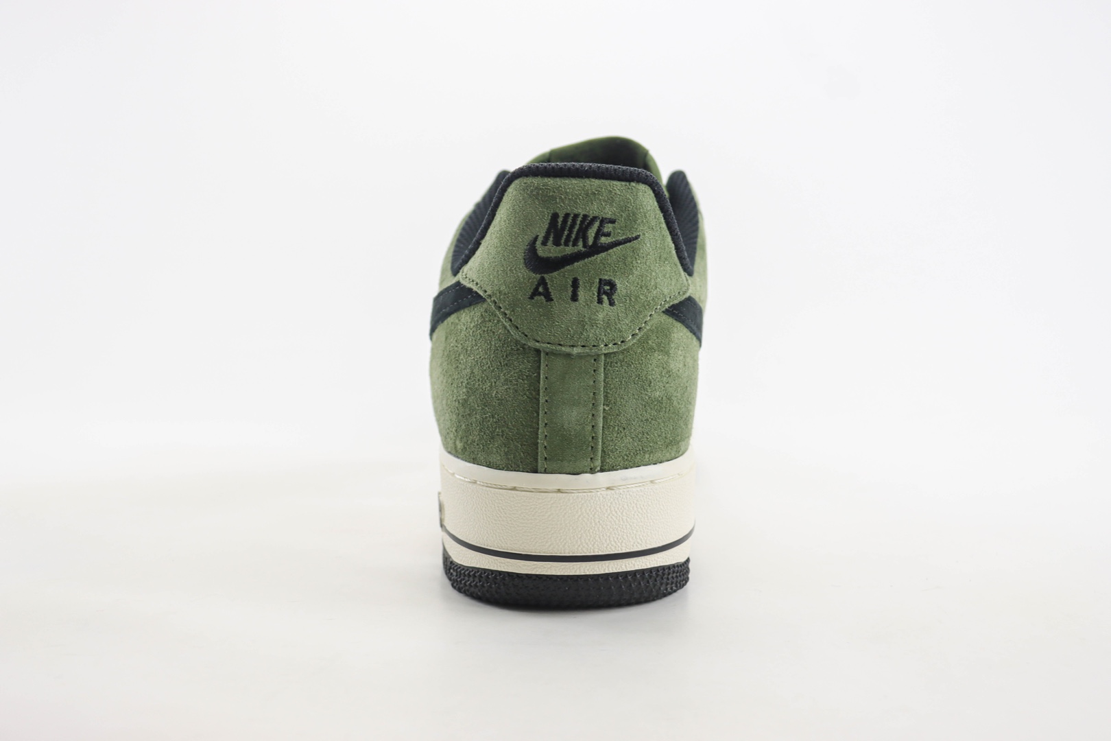 耐克Nike Air Force 1 Low纯原版本空军一号AF1白绿黑勾麂皮板鞋 莆田耐克工厂 货号:DI3966-023